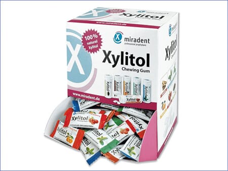Miradent Xylitol tyggegummi i dispenser 2 x 200 stk